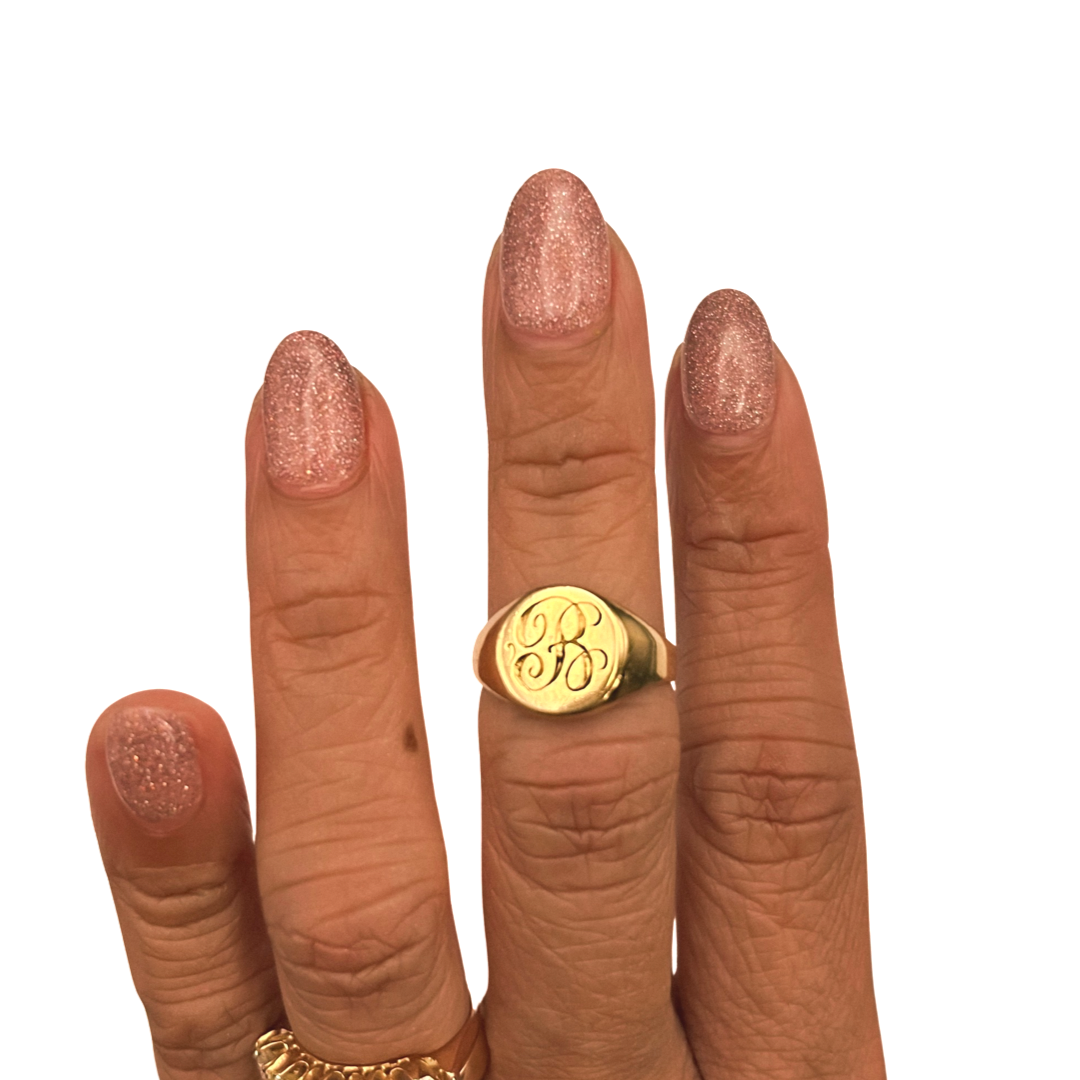 Vintage Gold Signet Ring w/Engraved B