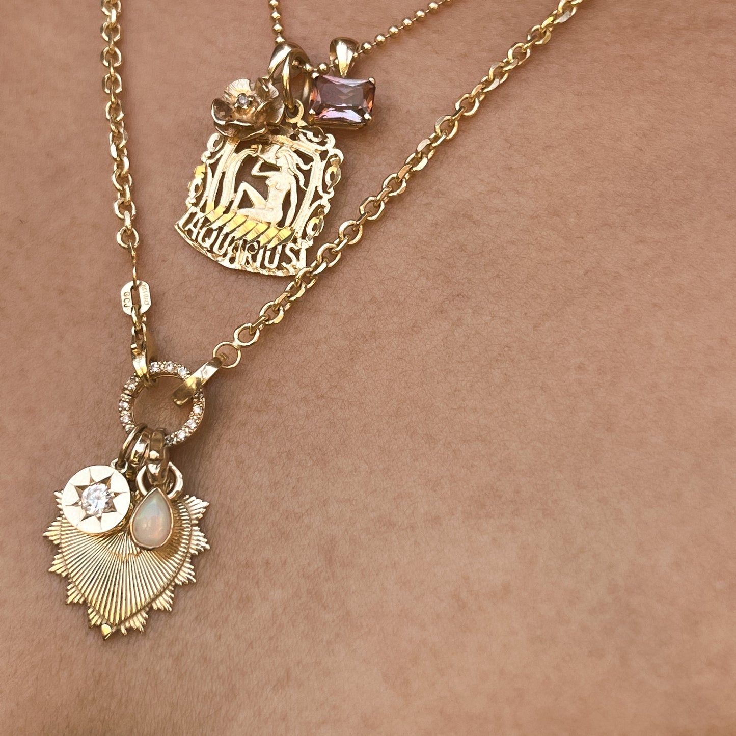 Diamond and Gold Round Link Charm Enhancer