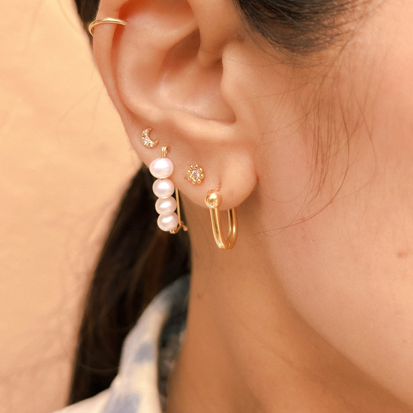 Soledad Pearl Safety Pin Earring
