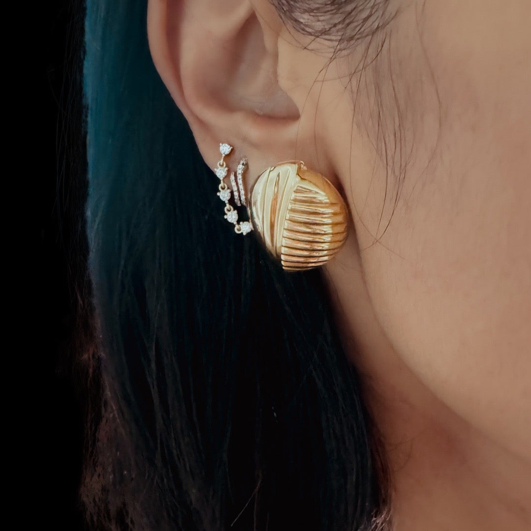 Spencer Vintage Abstract Gold Post Earrings